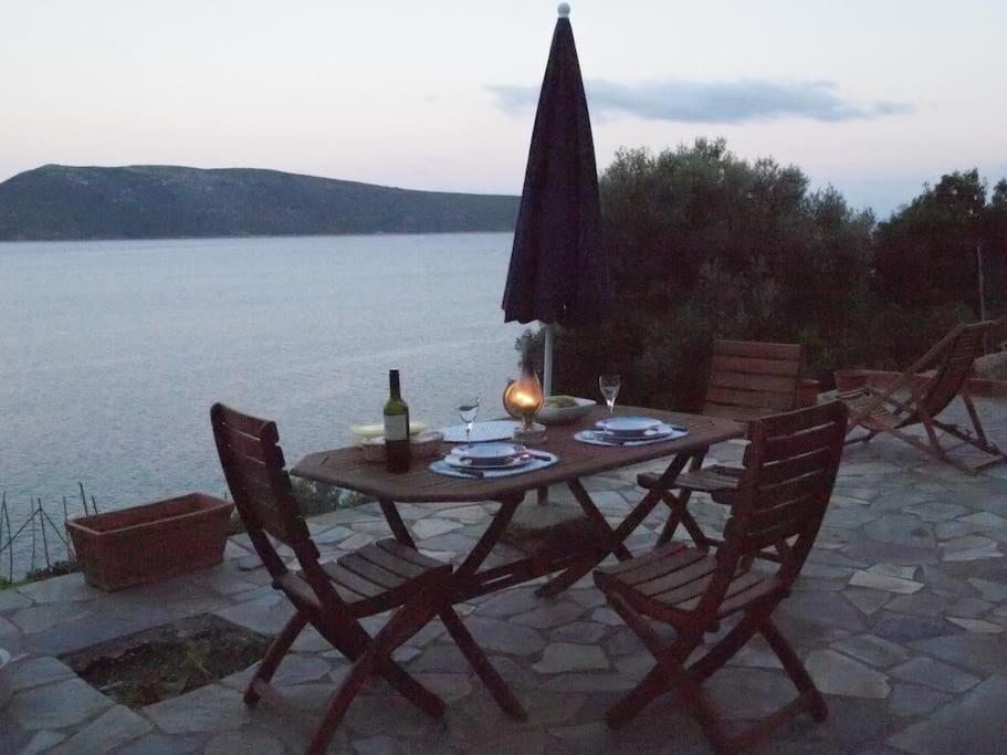 Villa With Breathtaking Views And Private Beach Agios Dimitrios  Экстерьер фото