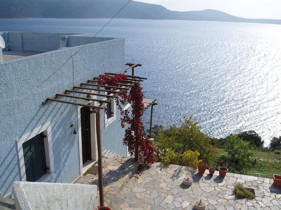 Villa With Breathtaking Views And Private Beach Agios Dimitrios  Экстерьер фото