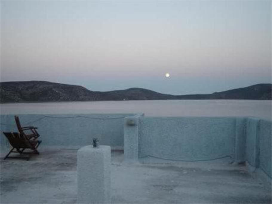 Villa With Breathtaking Views And Private Beach Agios Dimitrios  Экстерьер фото